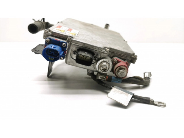 Преобразователь напряжения