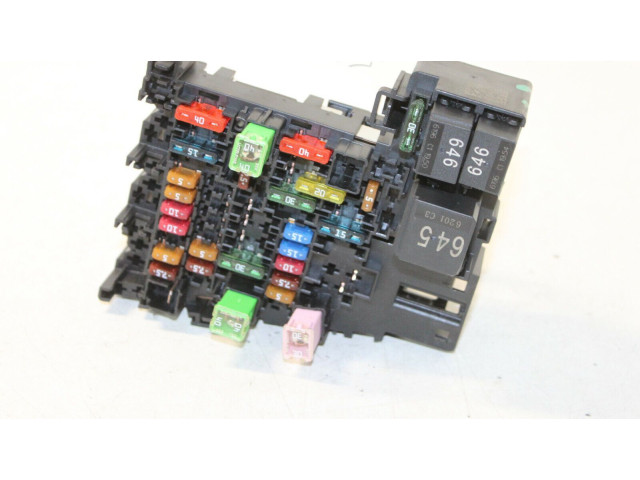 Pojistková skříňka 5Q0937615C Audi A3 S3 8V 2016