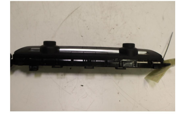 Блок управления климат-контролем 98340416ZD   Peugeot Partner III