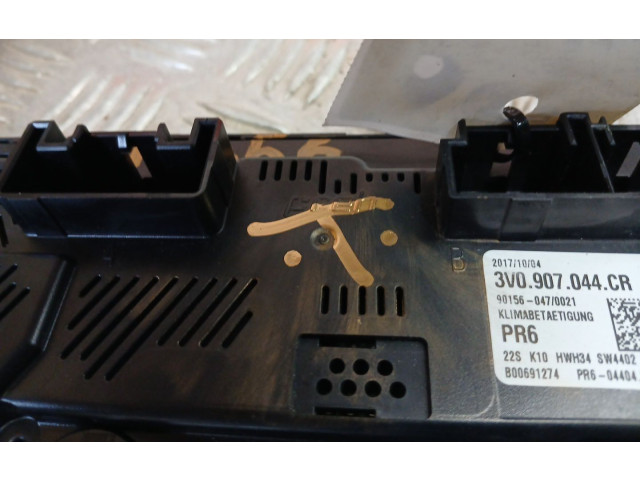 Блок управления климат-контролем 3V0907044CR Skoda Superb B8 (3V)