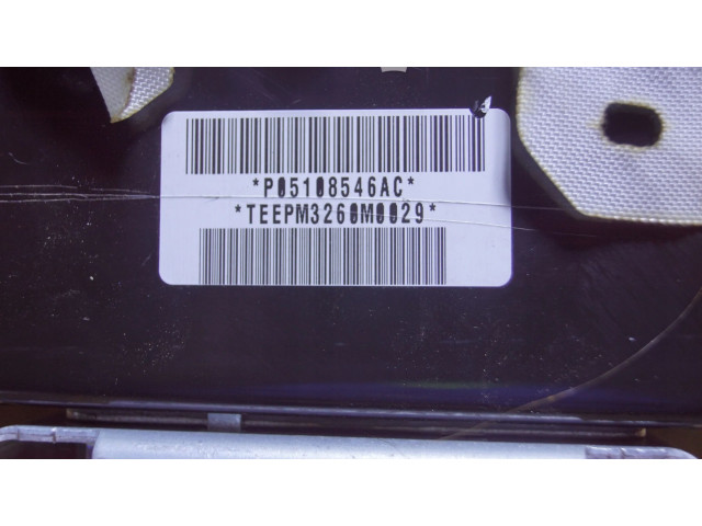 Подушка безопасности пассажира P05108546AC Jeep Compass