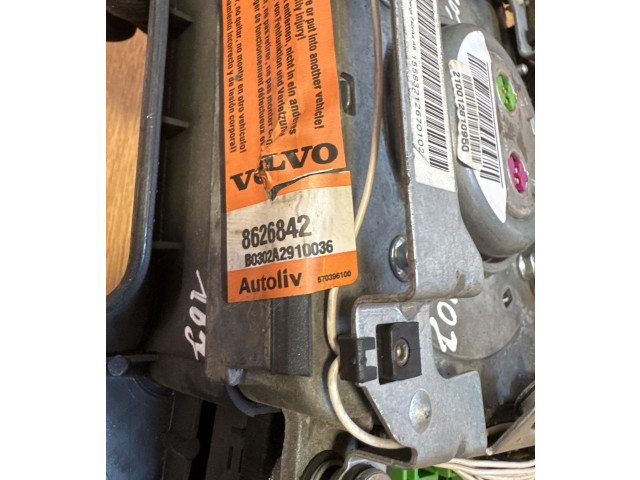 Подушка безопасности водителя 8626842, B0302A2910036   Volvo V70