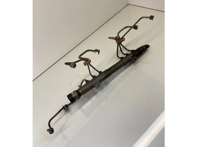 Топливная рампа 0445215023, 30777554   Volvo V70  