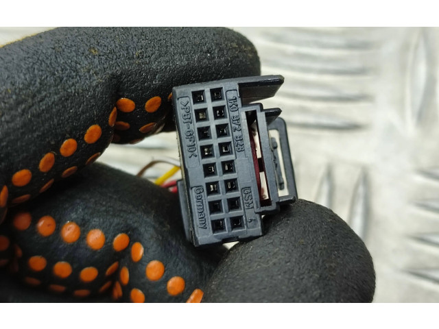 Зеркало электрическое        Skoda Yeti (5L)  2009 - 2017 года   