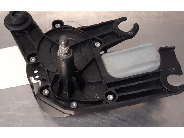 Моторчик заднего дворника 6405JQ    Peugeot 5008