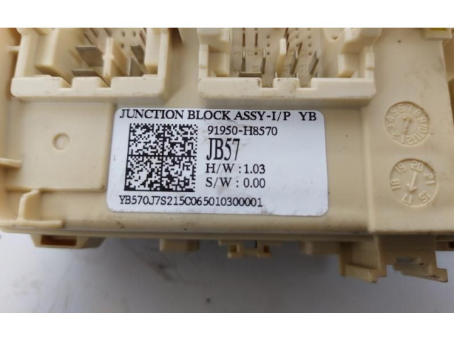 Блок предохранителей 91950H8570, 91950H8570   KIA Stonic    