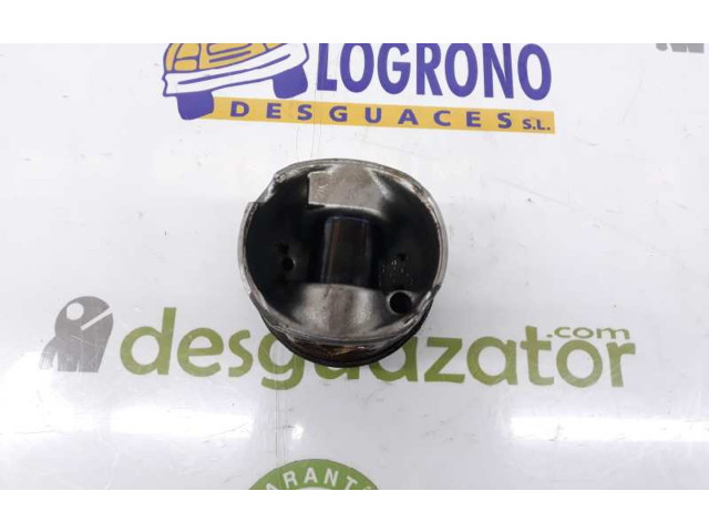 Píst 11257805329, 11257805329 BMW X6 E71 N57D30B