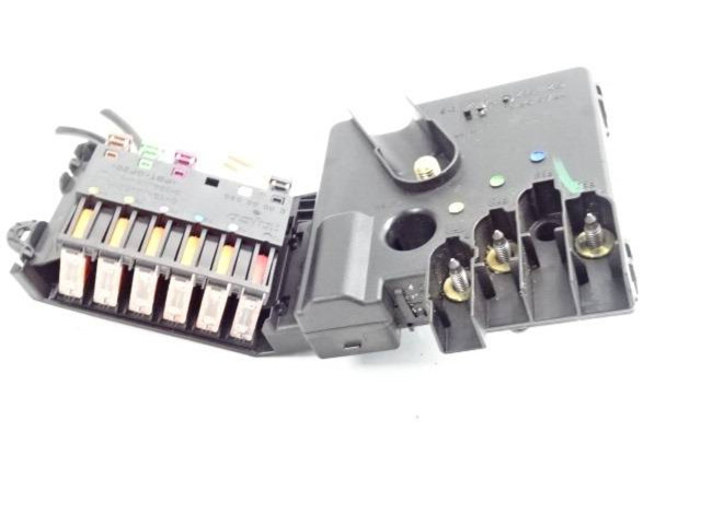 Pojistková skříňka 2119820402, 00H60 Mercedes-Benz CLS C219 2008