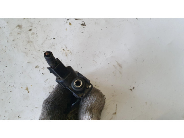 Vstřikovač 3531028000   Hyundai ix20  pro benzínový motor 1.4  