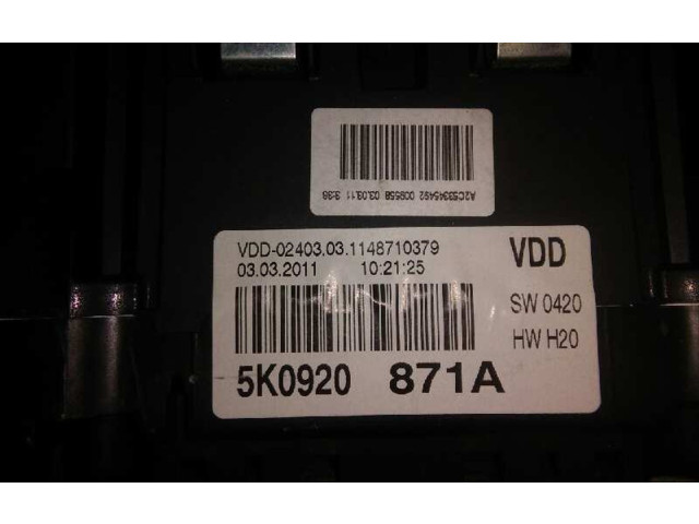 Панель приборов 5K0920871A Volkswagen Golf VI