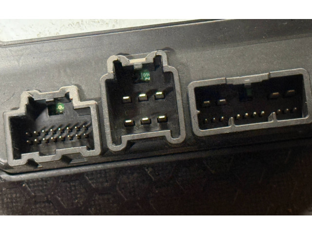 Блок управления крышки багажника 20980448, 20943475AB   Opel Insignia A    