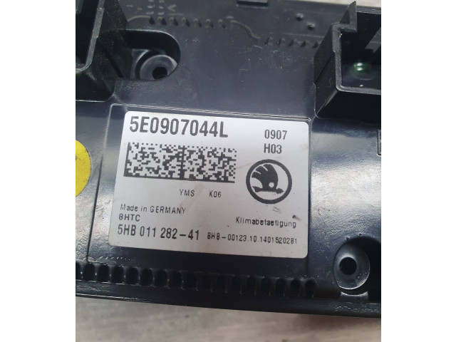 Блок управления климат-контролем 5HB01128241, 1401520281 Skoda Octavia Mk3 (5E)