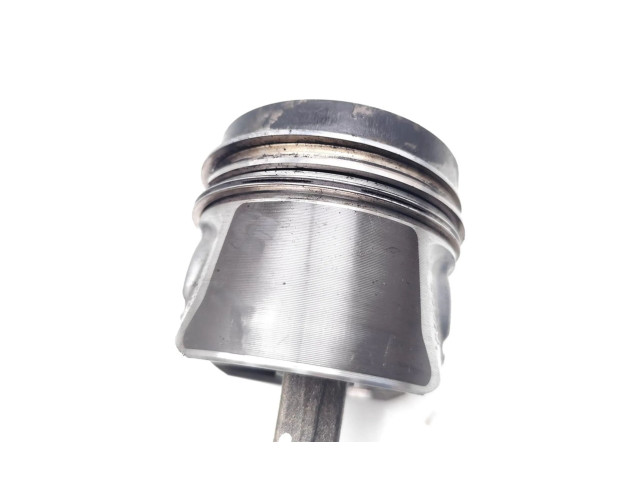  Поршень с шатуном CFWA CFWA  Skoda Fabia Mk2 (5J)  