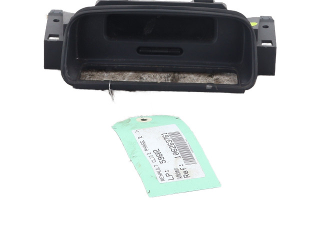 Дисплей 8200057681 Renault Clio II