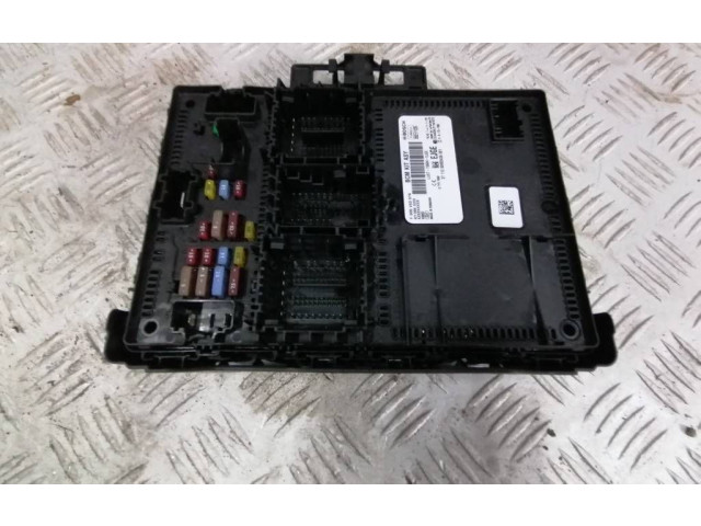 Блок предохранителей LU5T15604EJGE, F005V03576   Ford Focus    