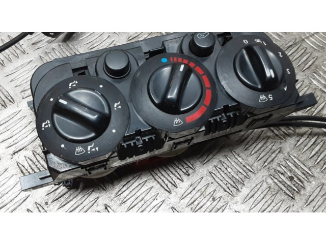 Блок управления климат-контролем 1688301385, 2440004601 Mercedes-Benz A W168