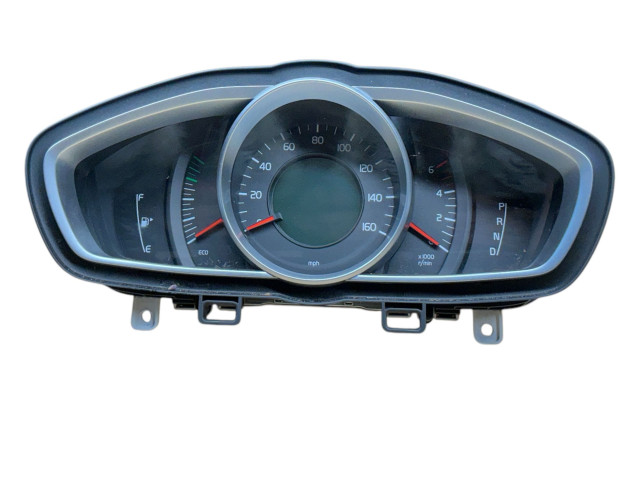 Přístrojová deska  Volvo V40 Cross country 2013 769212810U, 31394174  