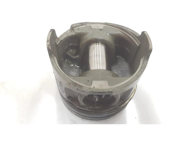 Поршень с шатуном 4M41 ME204389 Mitsubishi Montero для дизельного двигателя 3.2