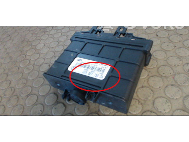 Блок управления коробкой передач 01M927733CN, 0000 Volkswagen Golf III