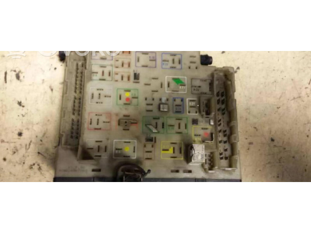 Блок предохранителей 91AG14A073AB   Ford Escort    