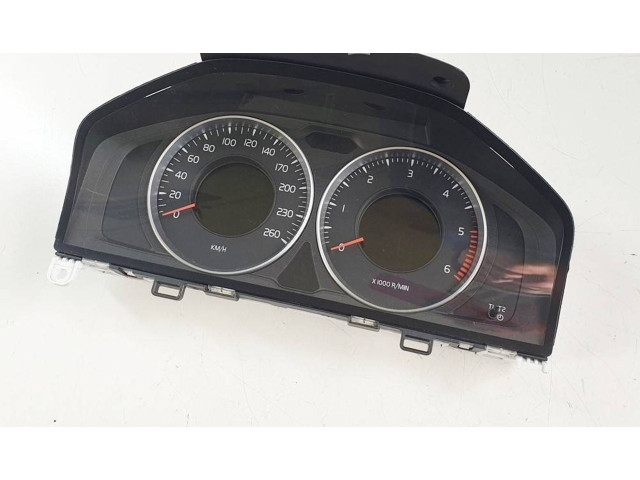 Панель приборов 31327581AA, 36000913   Volvo V70       