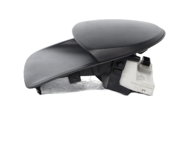 Дисплей    8200722451   Renault Clio III