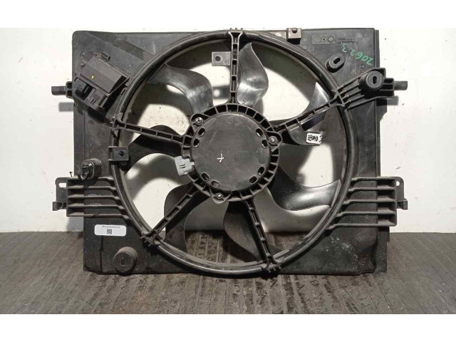 Электрический вентилятор радиаторов 214813070R, T212360G Dacia Sandero III