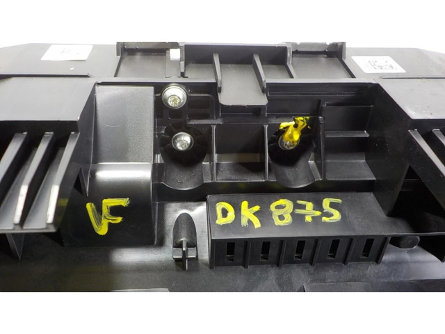 Панель приборов 654920790D   Skoda Kamiq       