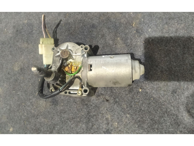 Двигатель стеклоочистителя заднего стекла 0390216745 Renault Twingo I