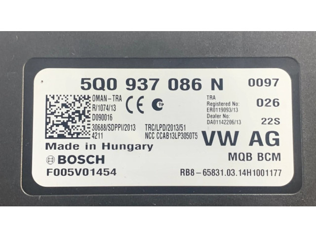 Блок комфорта 5Q0937086N, F005V01454   Skoda Octavia Mk3 (5E)   