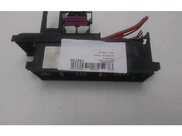 Блок предохранителей 3C0937125A Audi Q3 8U