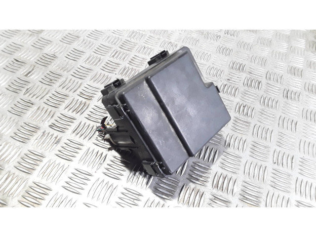 Блок предохранителей Honda FR-V