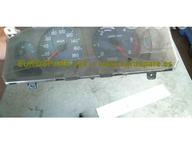 Панель приборов 24812, VK011   Nissan Navara D22       