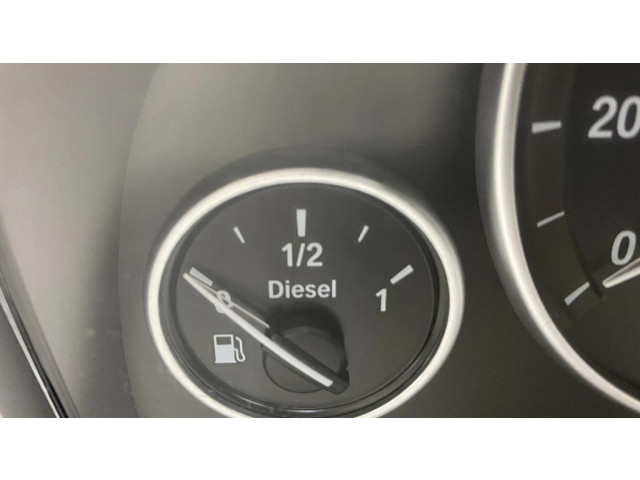 Přístrojová deska BMW X5 F15 2015 9383489