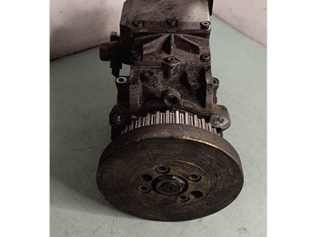 Топливный насос