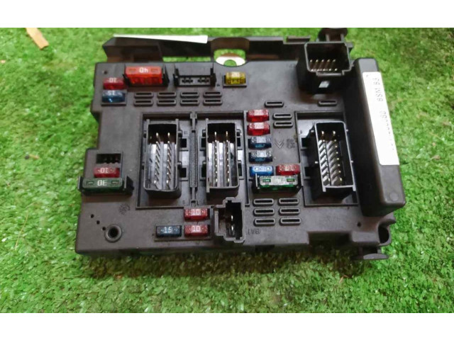 Pojistková skříňka 9644038680 Peugeot 307 2001