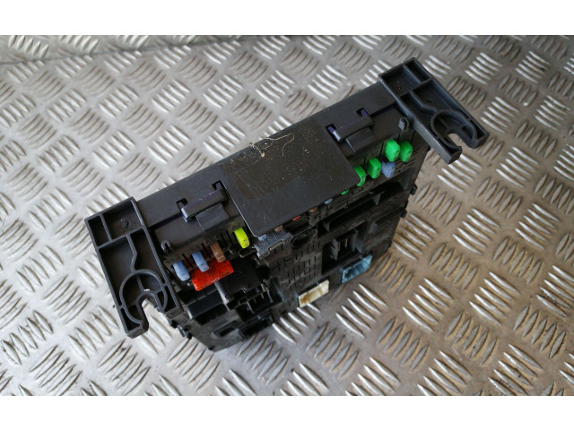 Pojistková skříňka Peugeot 3008 2008