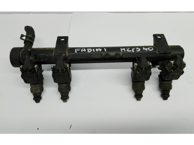 Топливная рампа 047133319, 047133321J Skoda Fabia Mk1 (6Y)