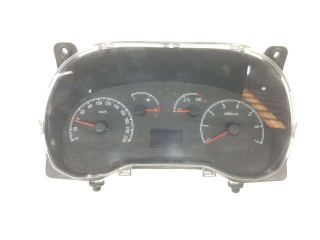 Панель приборов 52047538, 95518244 Opel Combo D