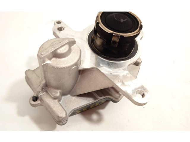 Клапан EGR 05L131501M   Skoda  Karoq  2017 -  года