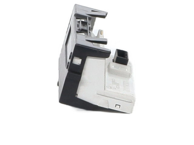 Дисплей    8200755144   Renault Clio III