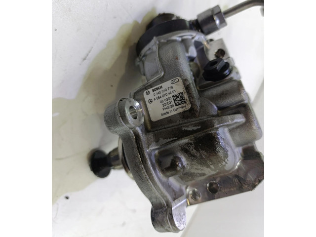 Vstřikovač A654070 Mercedes-Benz C W205