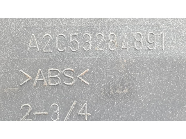 Блок предохранителей 284B15364R Ford Fiesta