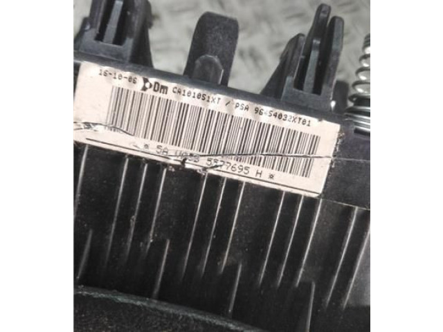 Подушка безопасности водителя 96454032XT01 Citroen Berlingo