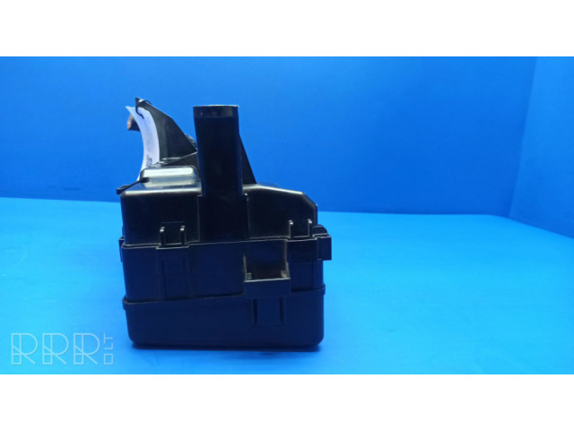 Pojistková skříňka 8266224100, 8921950020 Lexus SC 430 2001