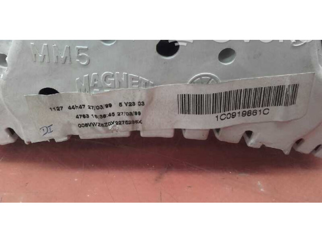 Přístrojová deska Volkswagen New Beetle 1999 1C0919861C, 112744H47