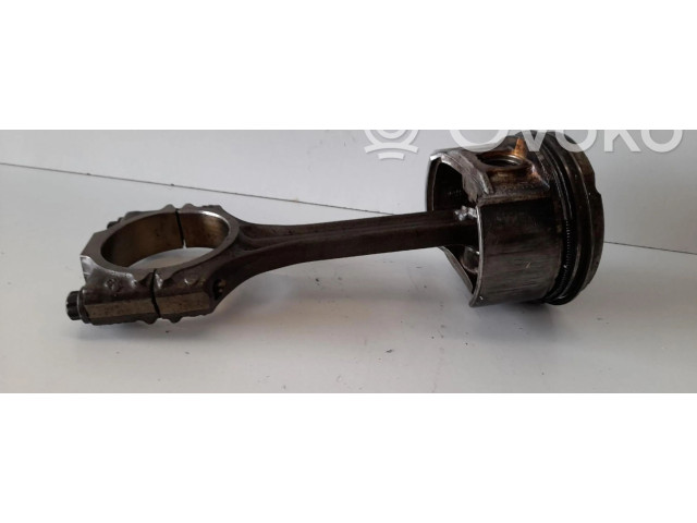 Píst    Seat Ibiza III (6L)     