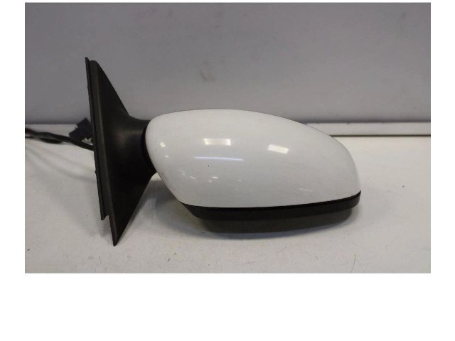 Зеркало электрическое Skoda Fabia Mk2 (5J) 2007 - 2014 года