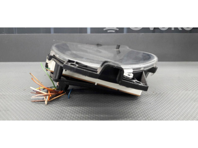 Дисплей P8200752820 Dacia Logan II