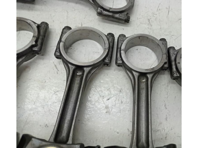 Шатун Volkswagen PASSAT B8